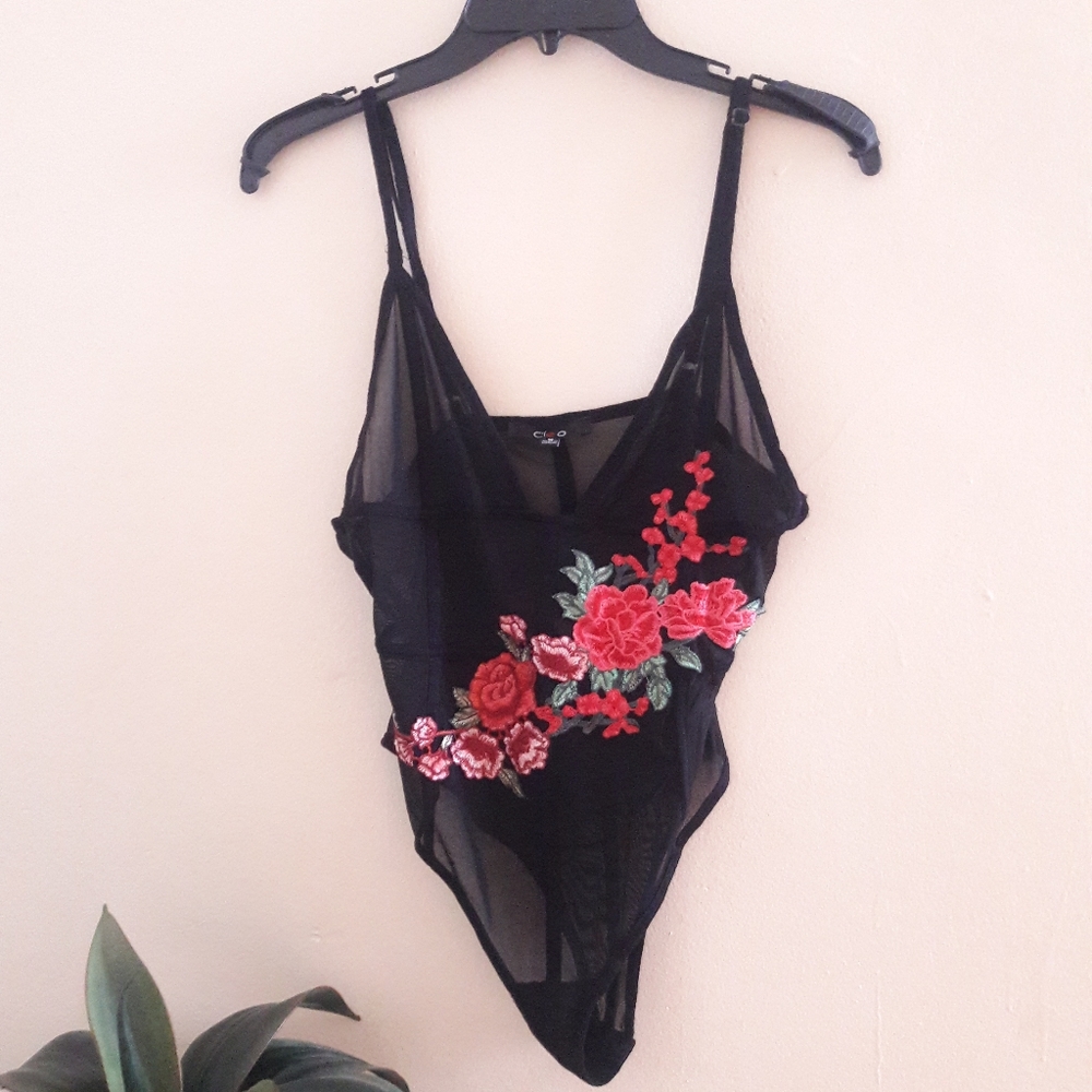 Floral Rose Embroidered Bodysuit - Picture 3 of 5
